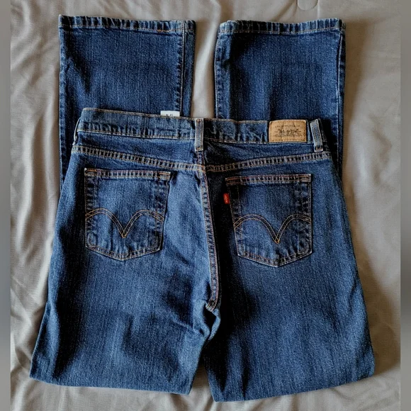 Levi 515 Boot Cut Jeans - Sz 10M, Med/Dark Wash, EUC - Picture 4 of 9